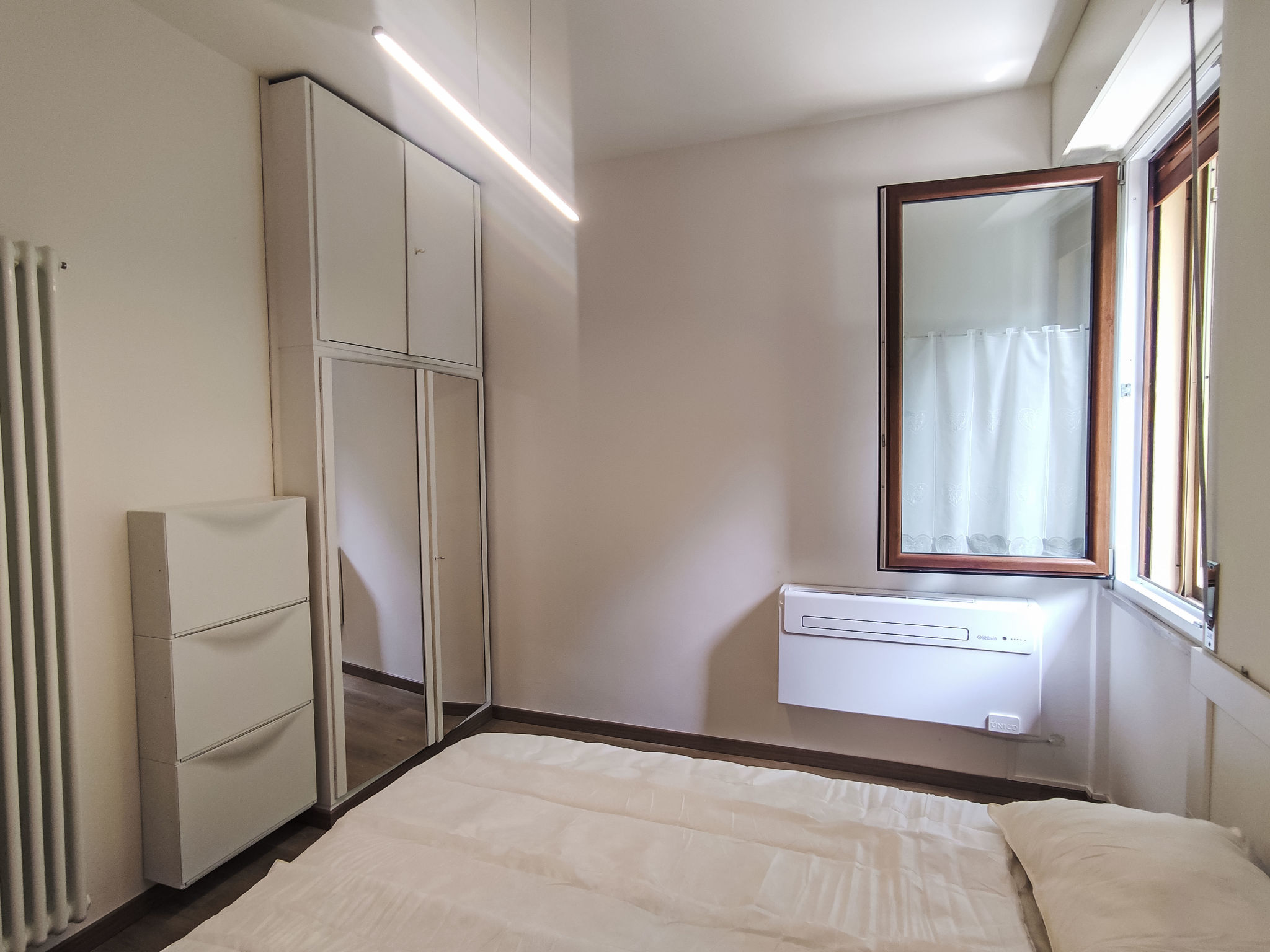 Tognella-Inside