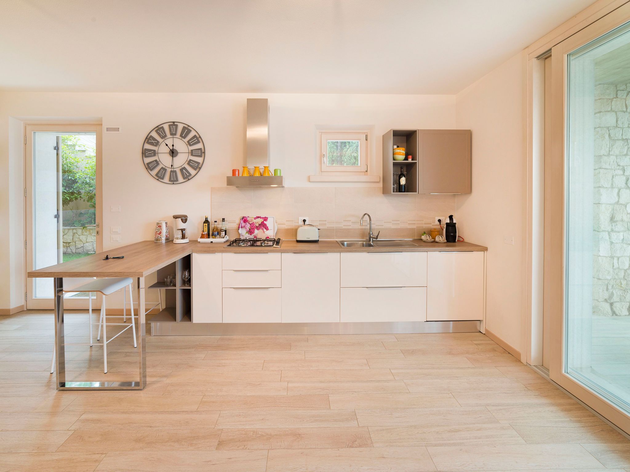 Flacher Sonnenaufgang-Binnen