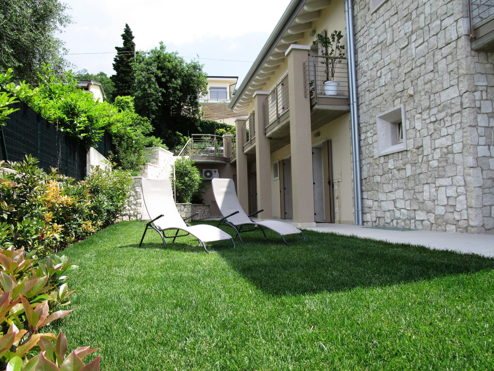 Flacher Sonnenaufgang-Binnen