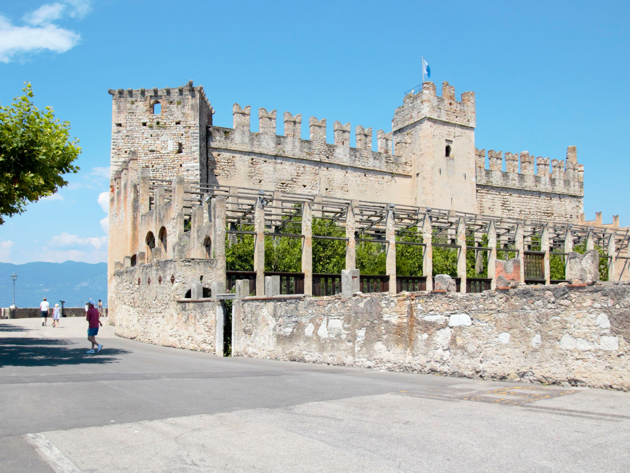 Flacher Sonnenaufgang-Omgeving