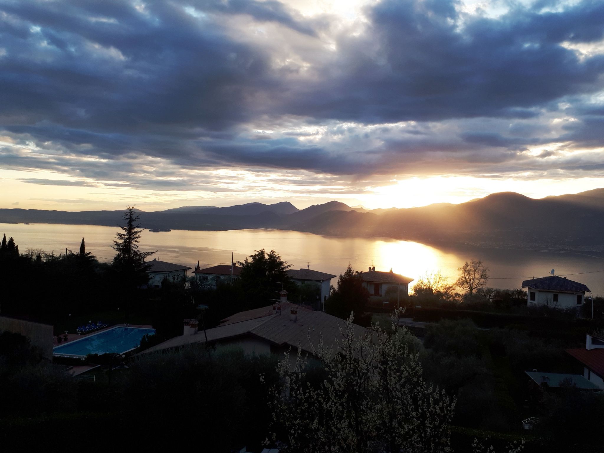 Flacher Sonnenuntergang-Dedans