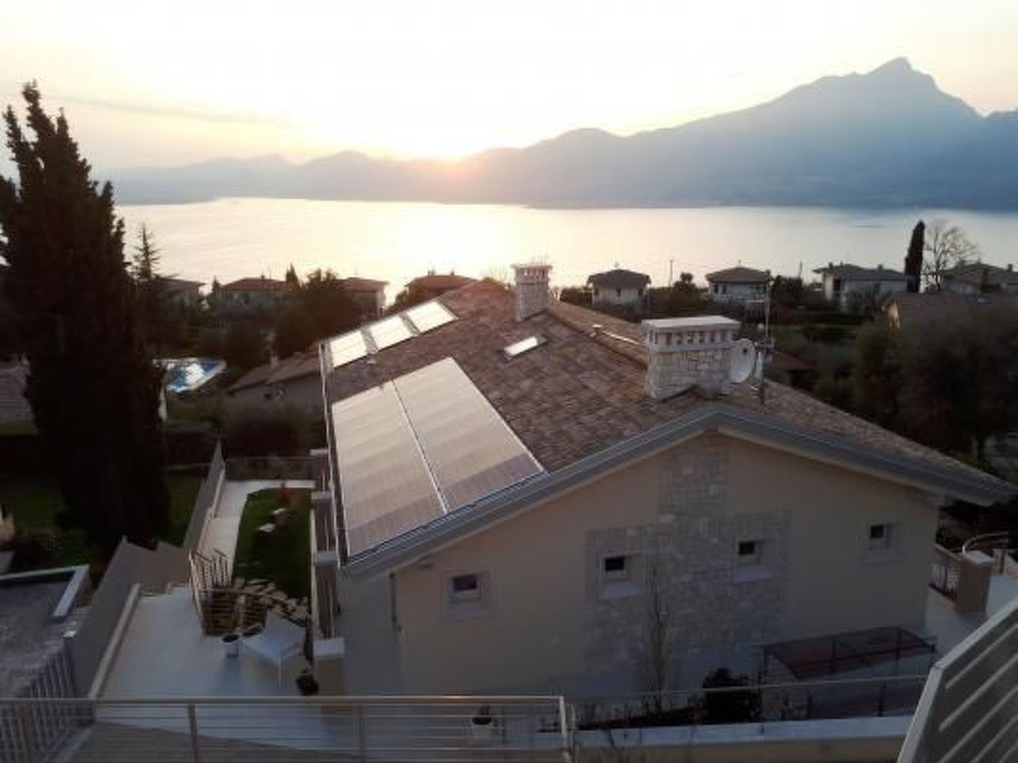 Flacher Sonnenuntergang-Dedans