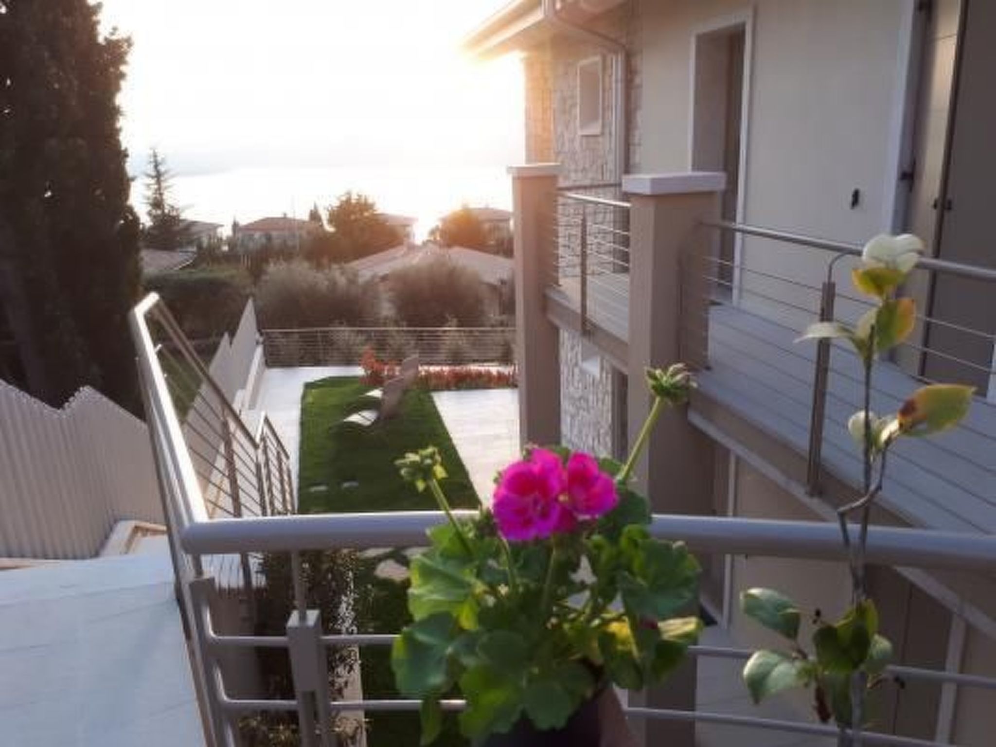 Flacher Sonnenuntergang-Dedans