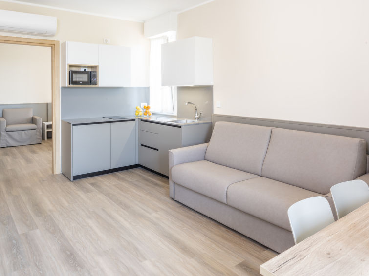 Search and Stay destination Costermano sul Garda, Veneto - Italy from AU$ 210. Panorama