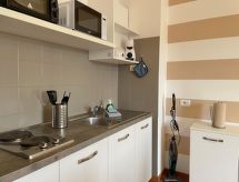 Knus appartement in Residence Beatrix, 100m van het Gardameer - thumbnail 5