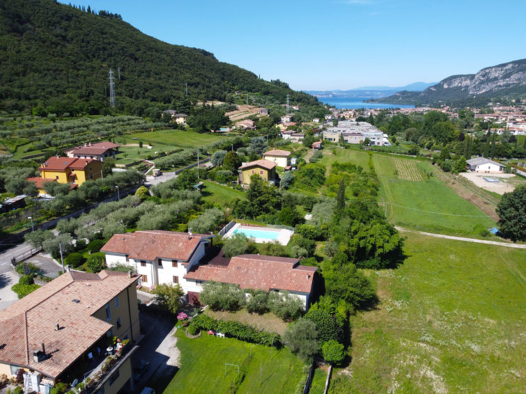 Search and Stay destination Garda, Veneto - Italy from AU$ 285. Le Rasole