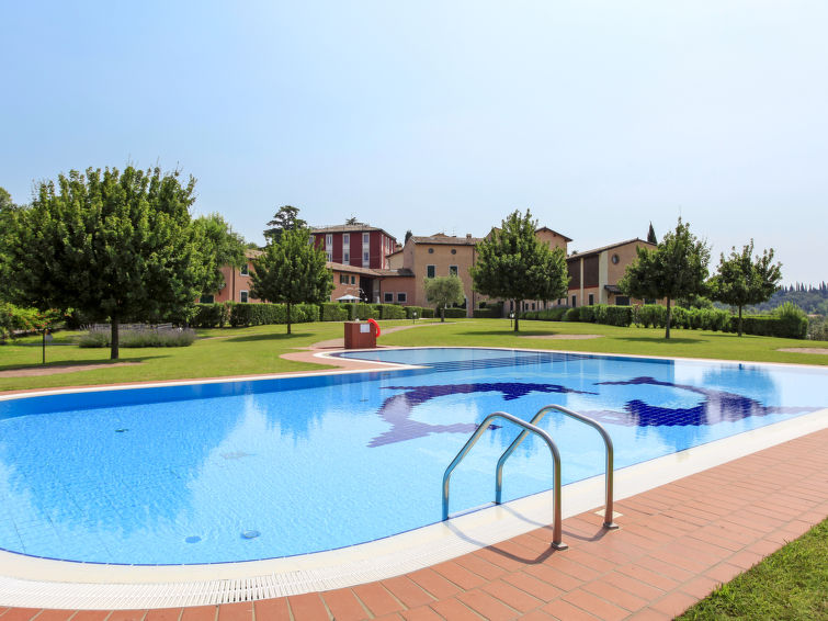 Centraal gelegen appartement in Garda voor 6 personen in Garda