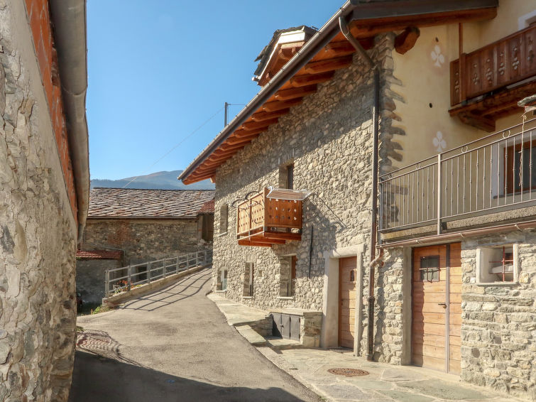 Il Nido Sotto Il Ponte (AOT200)