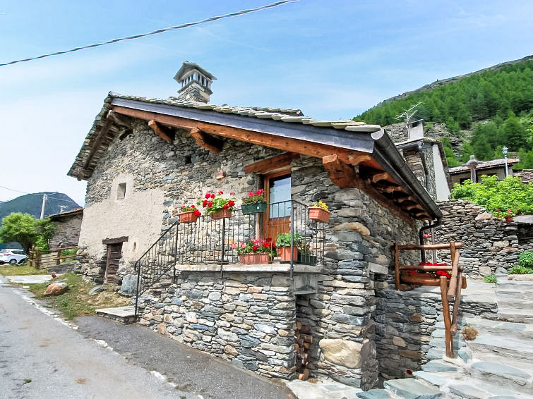 Search and Stay destination Valle d'Aosta, Valle d'Aosta - Italy from AU$ 144. Baita Baulin