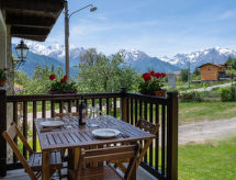 Authentiek bergverblijf Ville sur Sarre, 1200m hoog met uitzicht op de Aosta Vallei - thumbnail 2