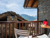 Remondet 20: Gezellig appartement in de Aosta Vallei met uitzicht op bergen en meer - thumbnail 3