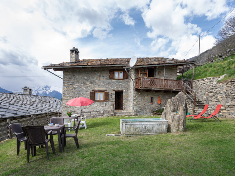 Search and Stay destination Ville Sur Sarre, Valle d'Aosta - Italy from AU$ 130. Marguerettaz