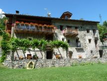 Knus appartement voor 4 in de Aosta Vallei met uitzicht op de bergen - thumbnail 2
