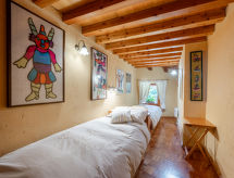 Holiday home Chez Les Roset
