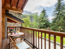 Holiday home Chez Les Roset