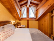 Holiday home Chez Les Roset