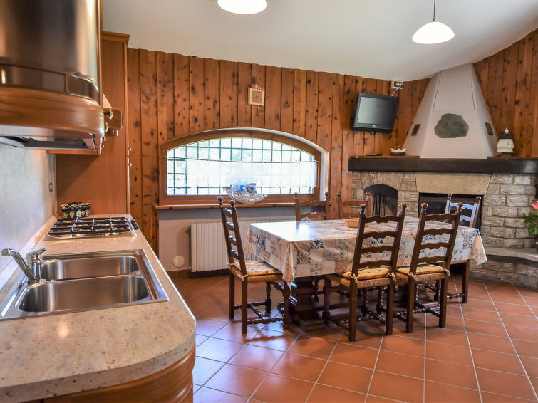 Last Minute Vacation Rentals In Italy Interhome - 