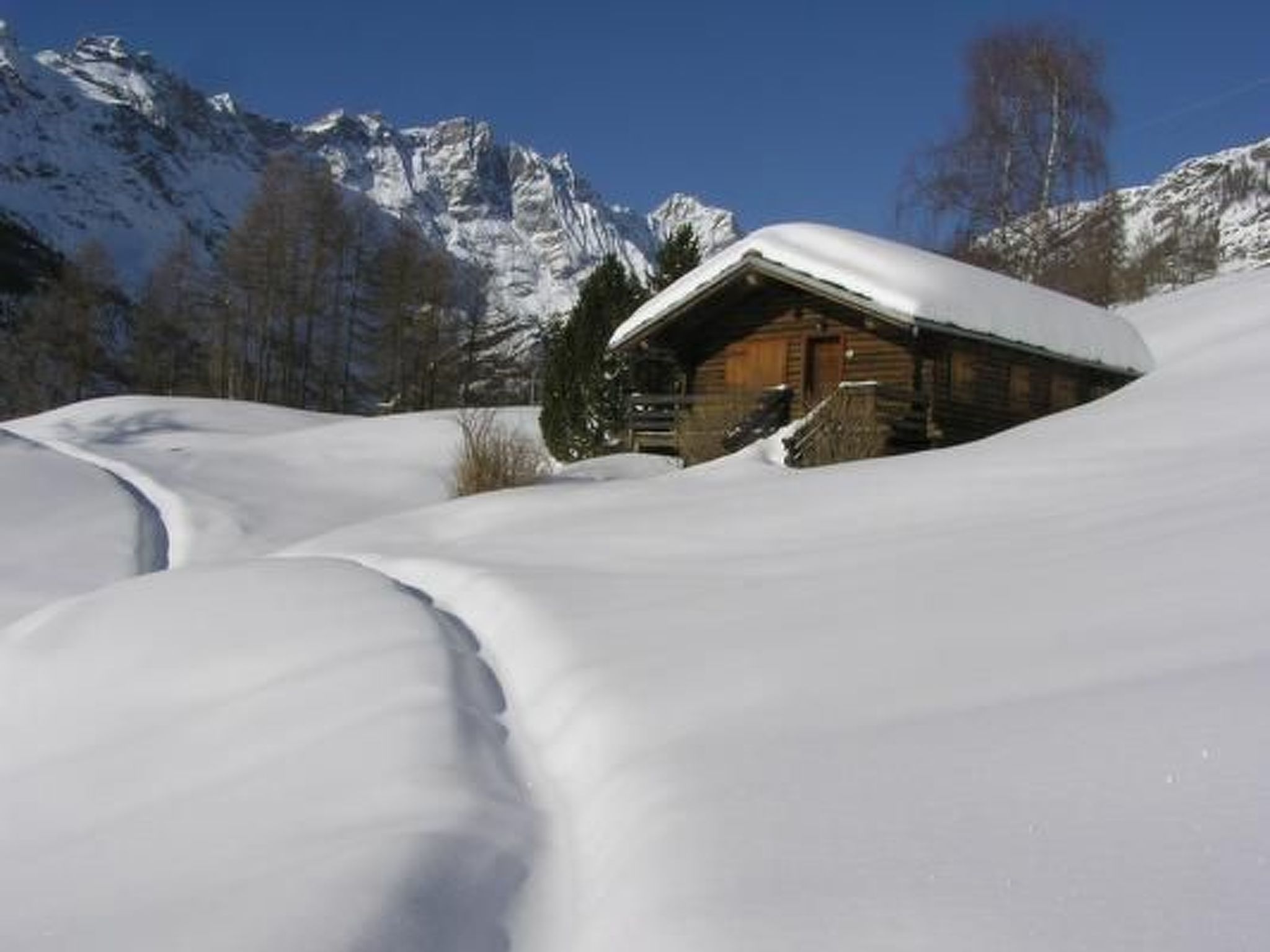 Photo of 'Lo Chalet' der Balkon über dem Matterhorntal