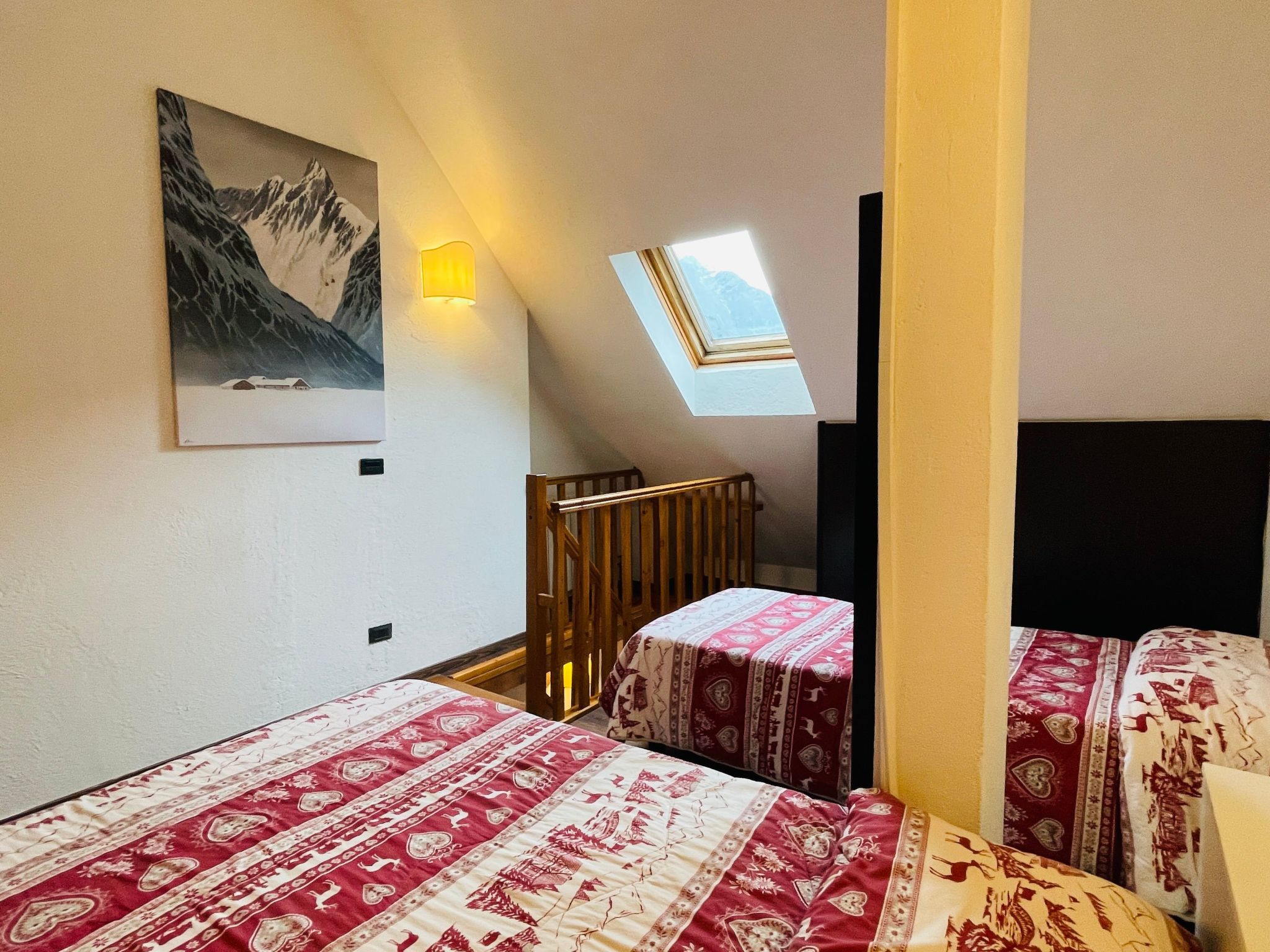 Zwei-Zimmer-Wohnung im Dachgeschoss 4 p. l. Villa Frejus-Image-tags.info