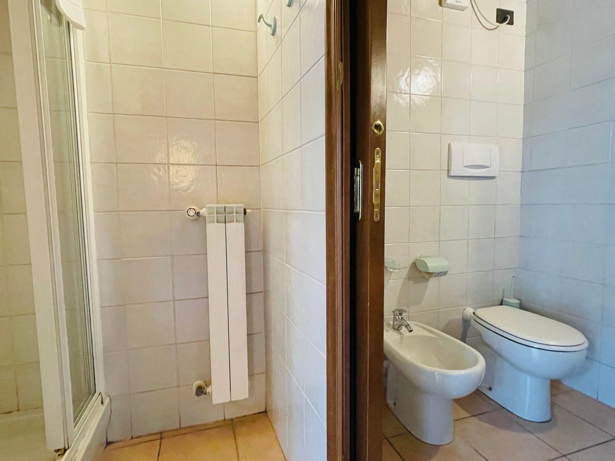 Zwei-Zimmer-Wohnung im Dachgeschoss 5 p. l. Villa Frejus-Image-tags.info