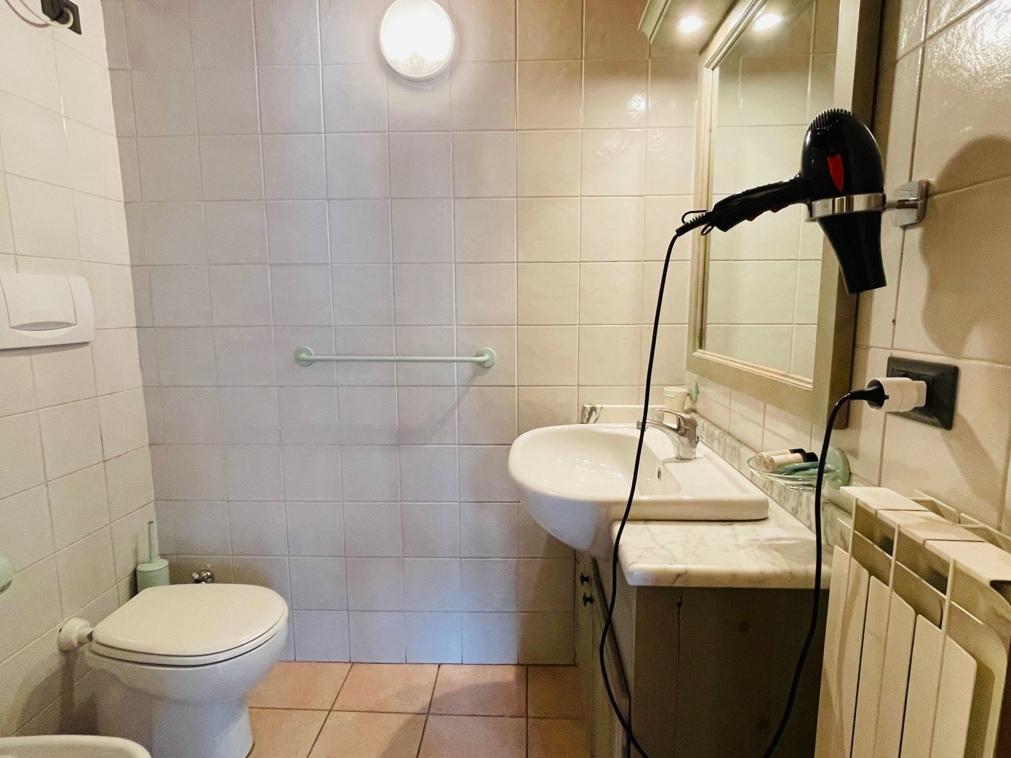 Zwei-Zimmer-Wohnung im Dachgeschoss 5 p. l. Villa Frejus-Image-tags.info