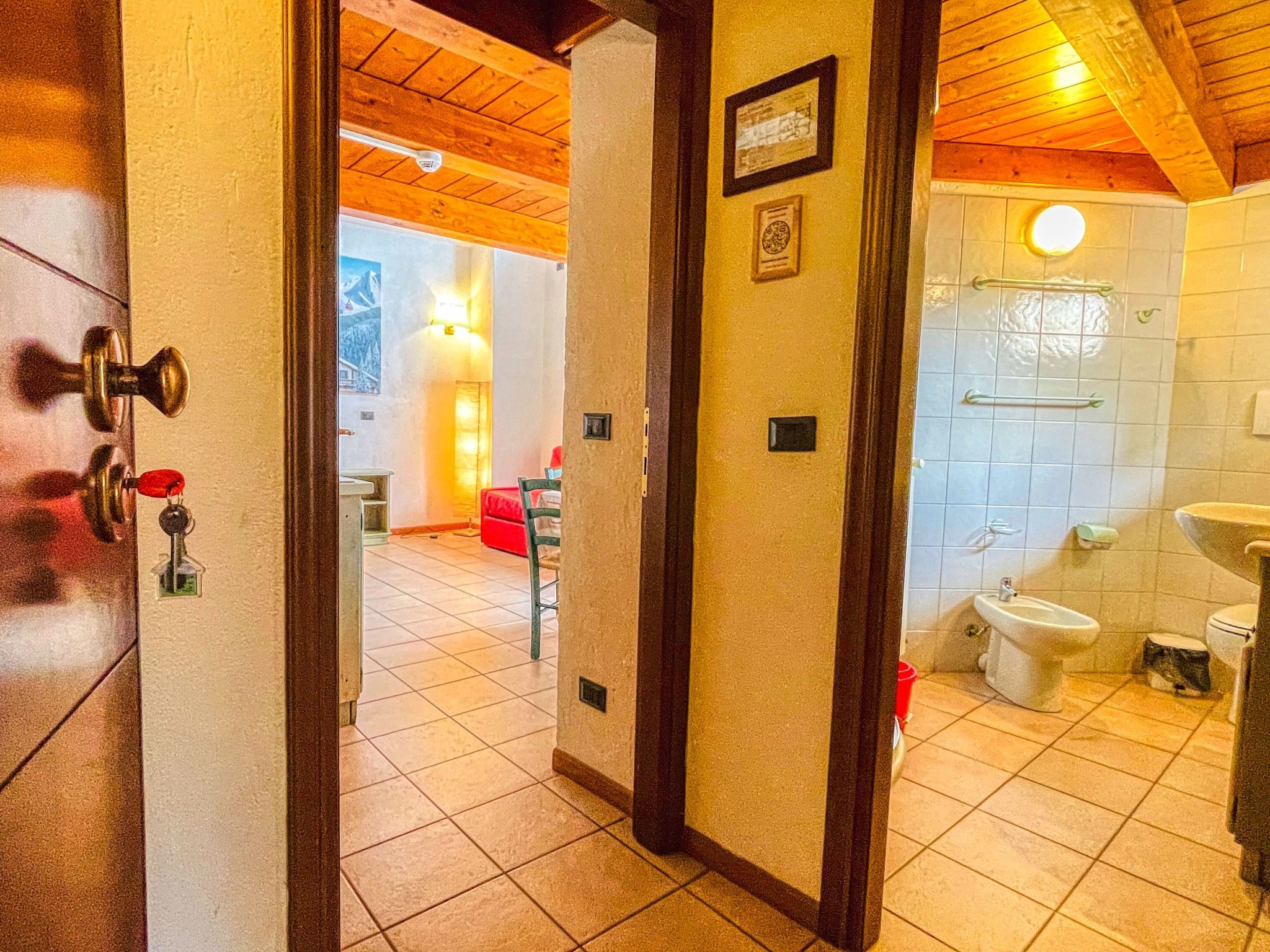 Zwei-Zimmer-Wohnung im Dachgeschoss 5 p. l. Villa Frejus-Image-tags.info