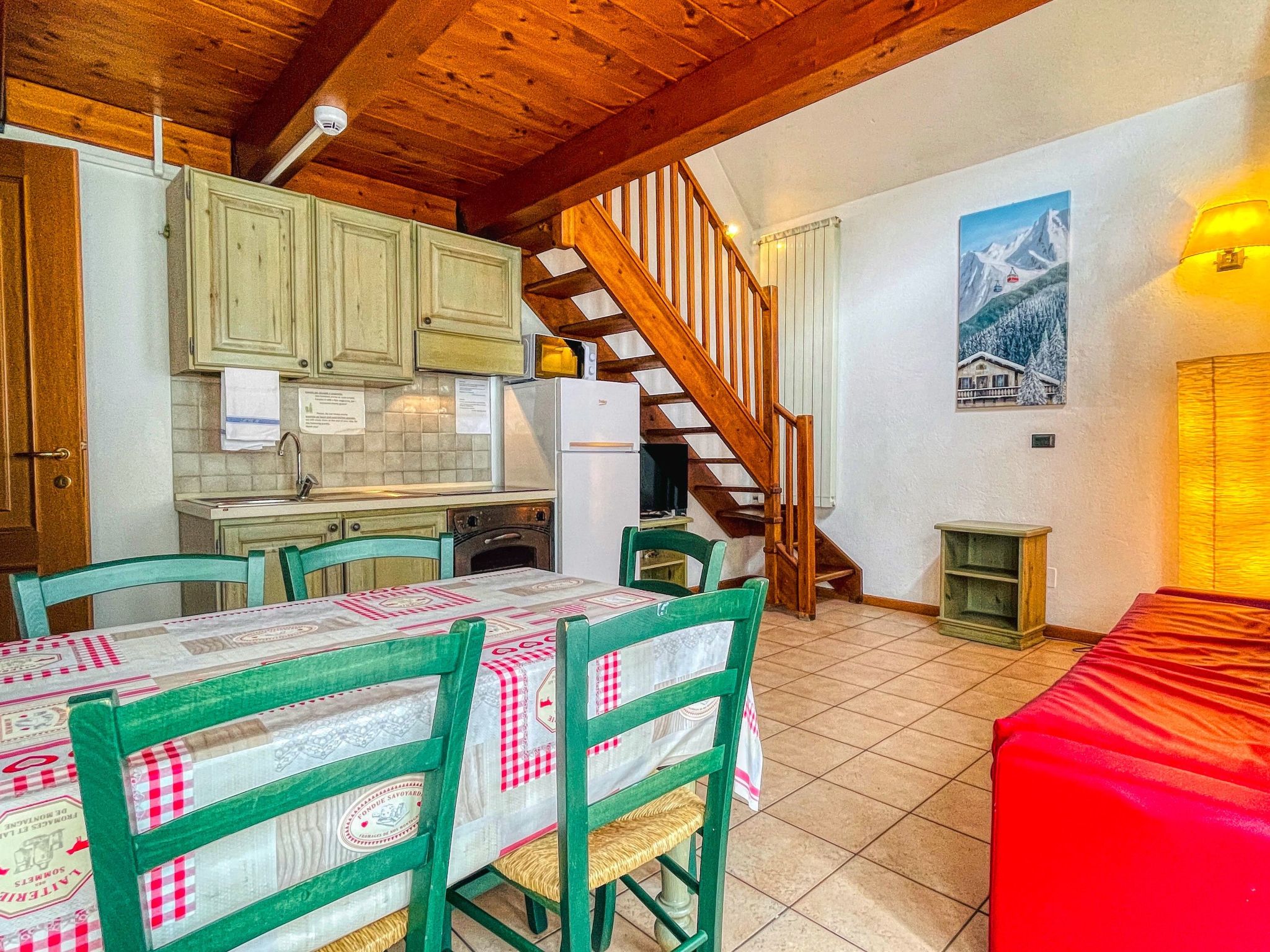 Zwei-Zimmer-Wohnung im Dachgeschoss 5 p. l. Villa Frejus-Image-tags.info