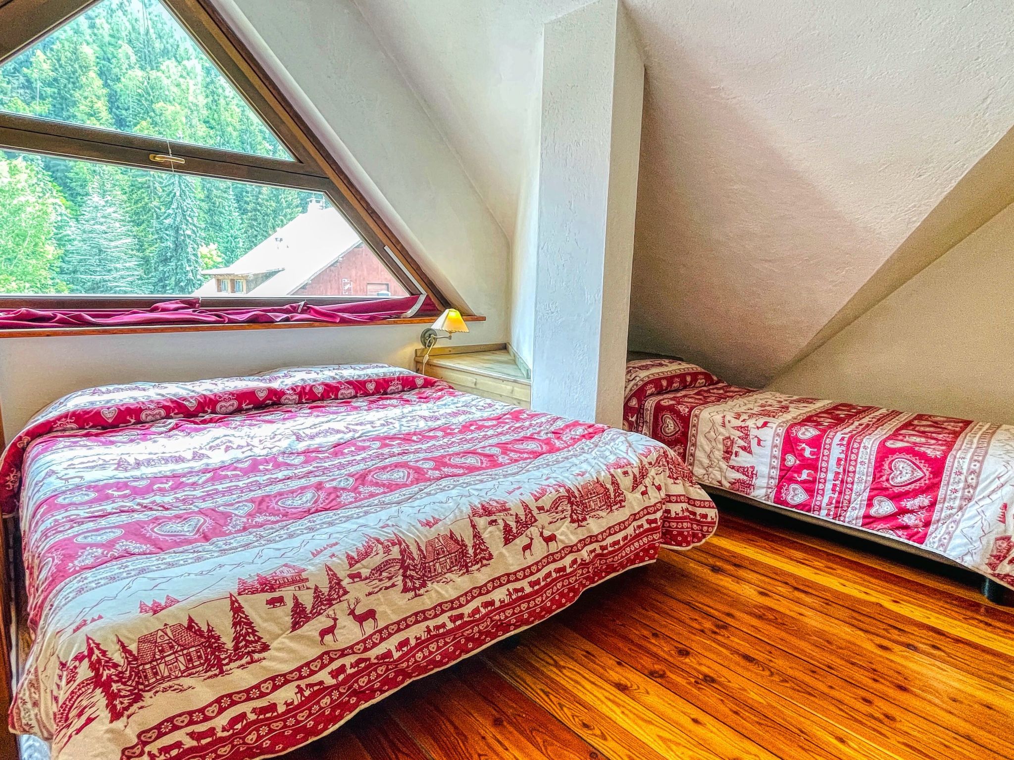 Zwei-Zimmer-Wohnung im Dachgeschoss 5 p. l. Villa Frejus-Image-tags.info