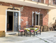 Cà Maria: Ruim vakantiehuis voor 6 op een Toscaanse heuvel bij Asti - thumbnail 2