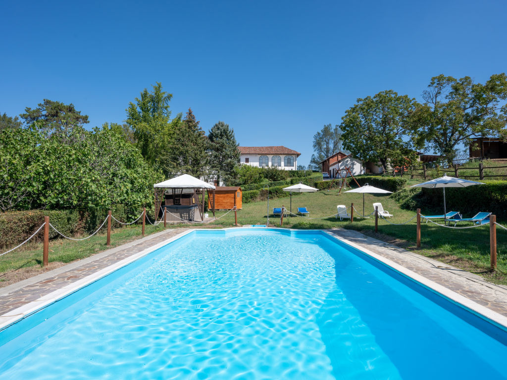 Paolo — Pool Outdoor