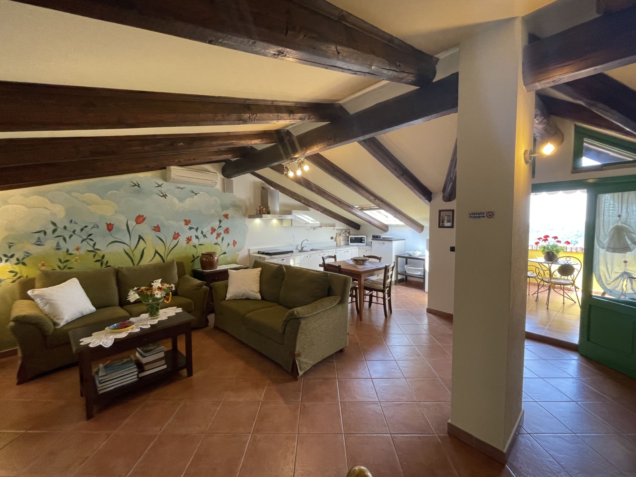 Kitchen / Dining Room