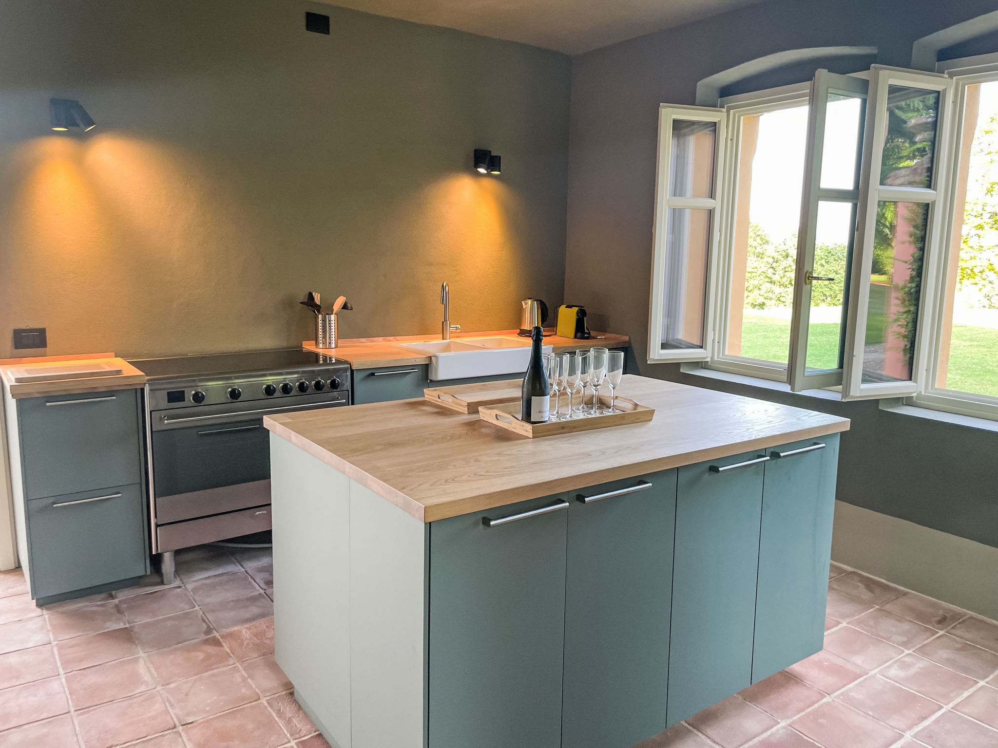 Kitchen / Dining Room