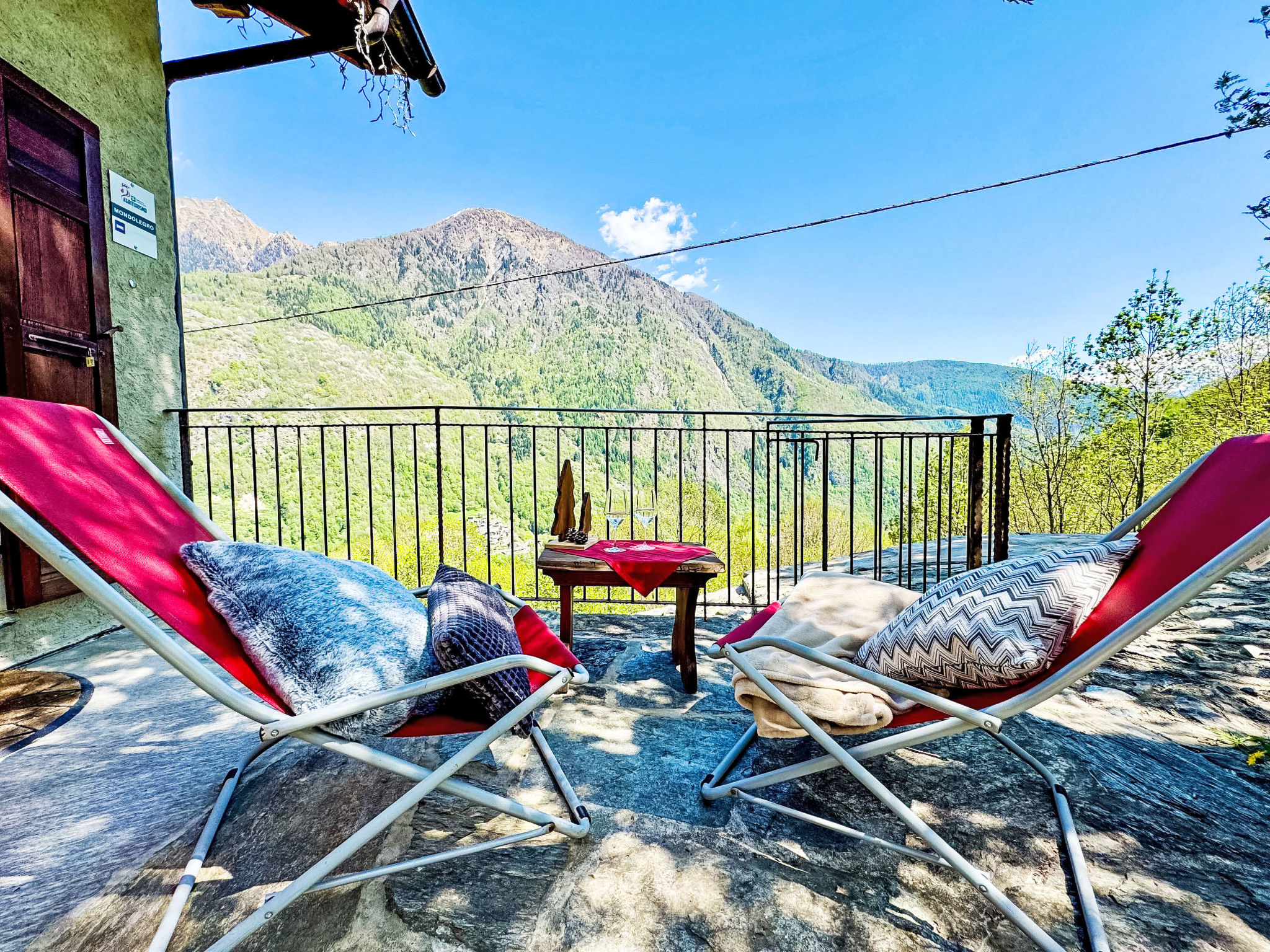 Chalet 'Casa al Pozzo' mit Bergblick - Image 5