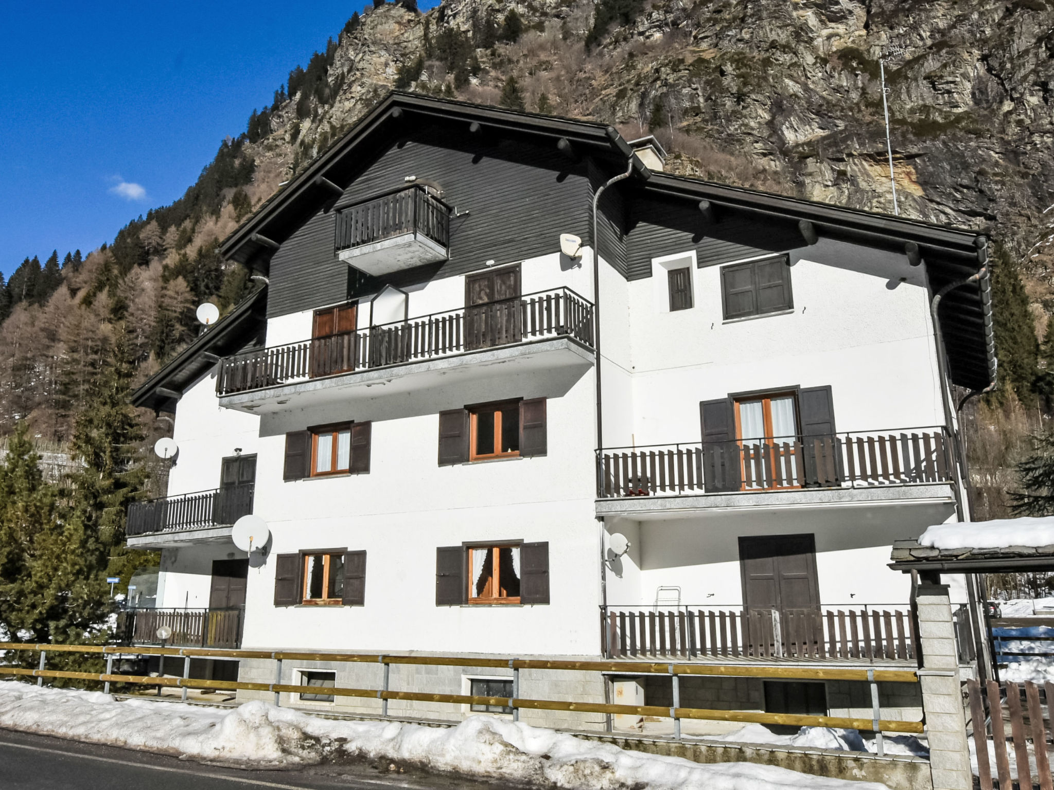 Leonardi Terrace: Ski-in, ski-out appartement voor 6 in Campodolcino - foto 27