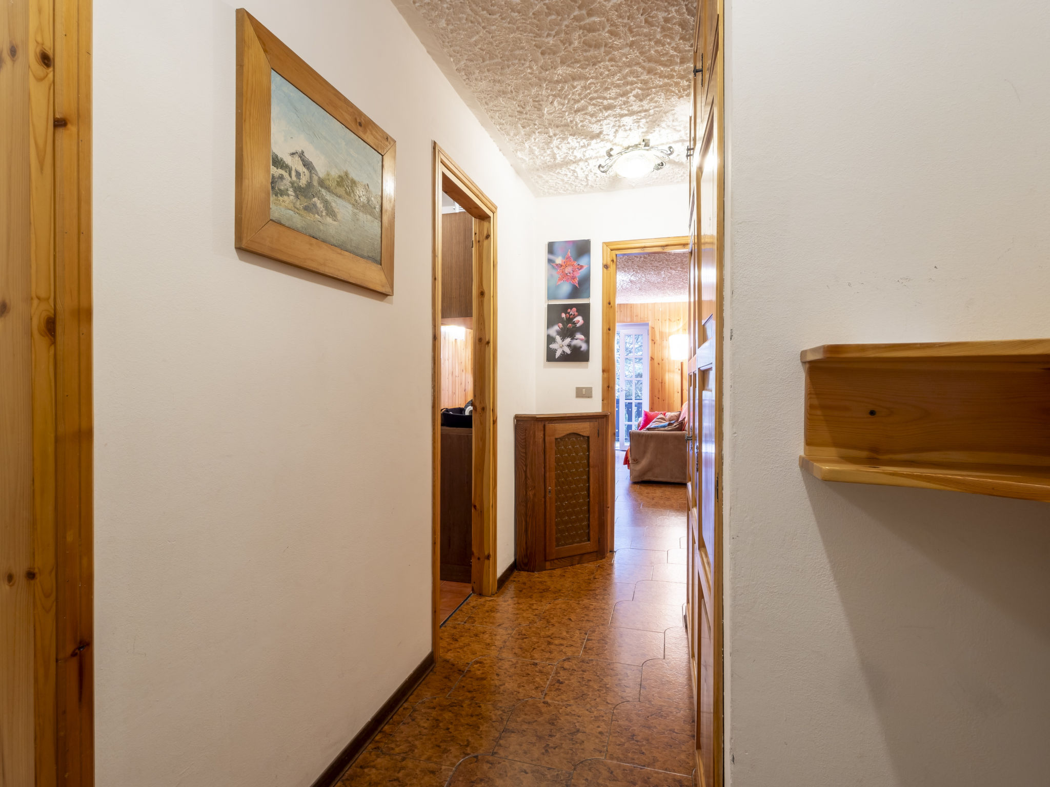 Casa Rossa - Inside