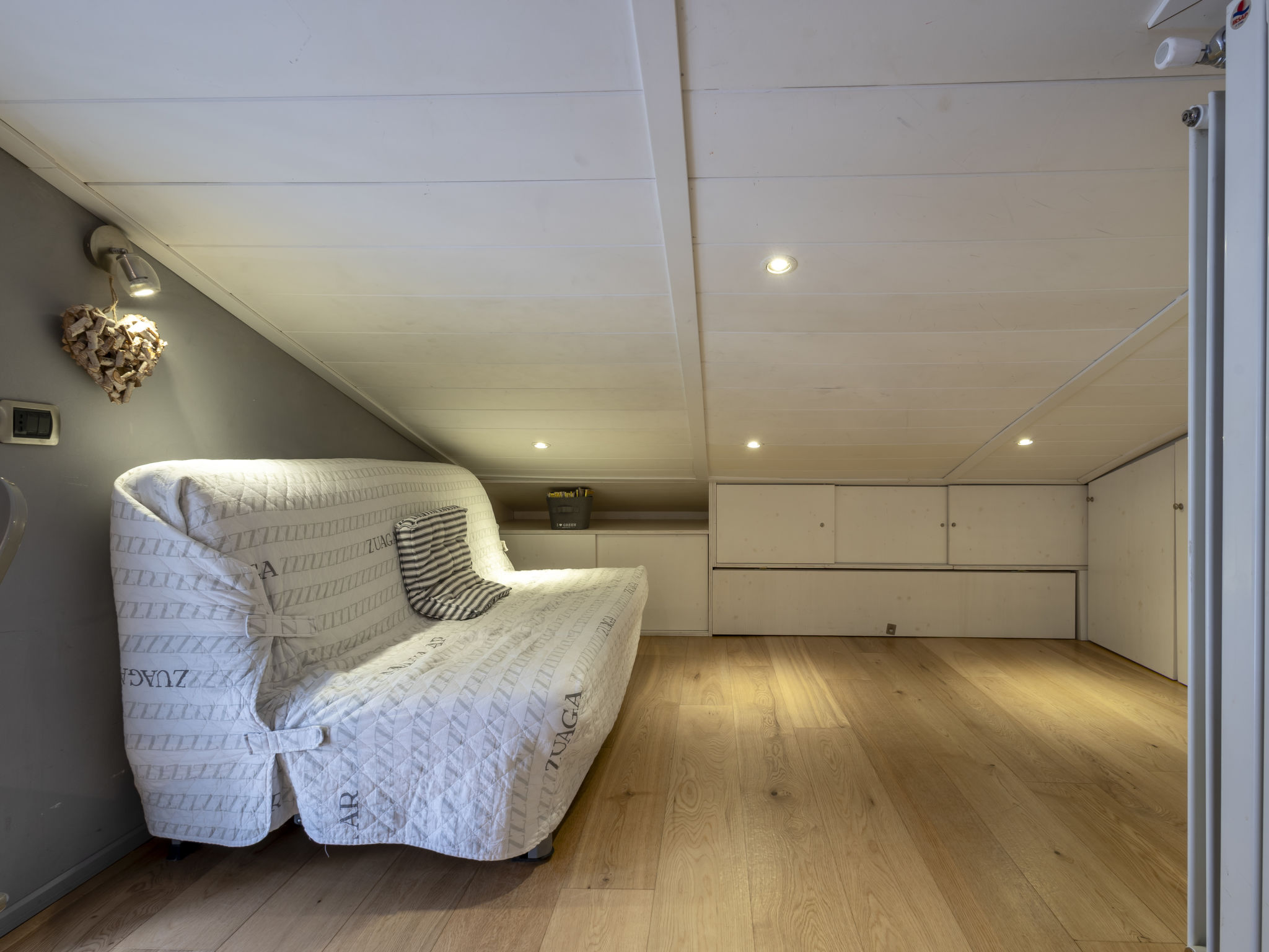 Mater Studio Flat-Binnen