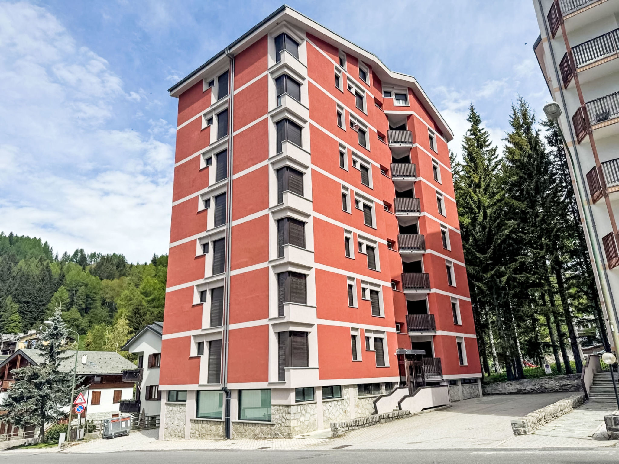 Mater Studio Flat-Buiten