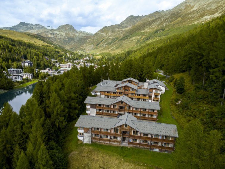 Whirlpool & Sauna: Sfeervol appartement in Madesimo in Madesimo