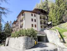 Bergzicht en comfort in appartement La Marmotta, Madesimo - thumbnail 6