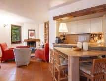 Bergzicht en comfort in appartement La Marmotta, Madesimo - thumbnail 2