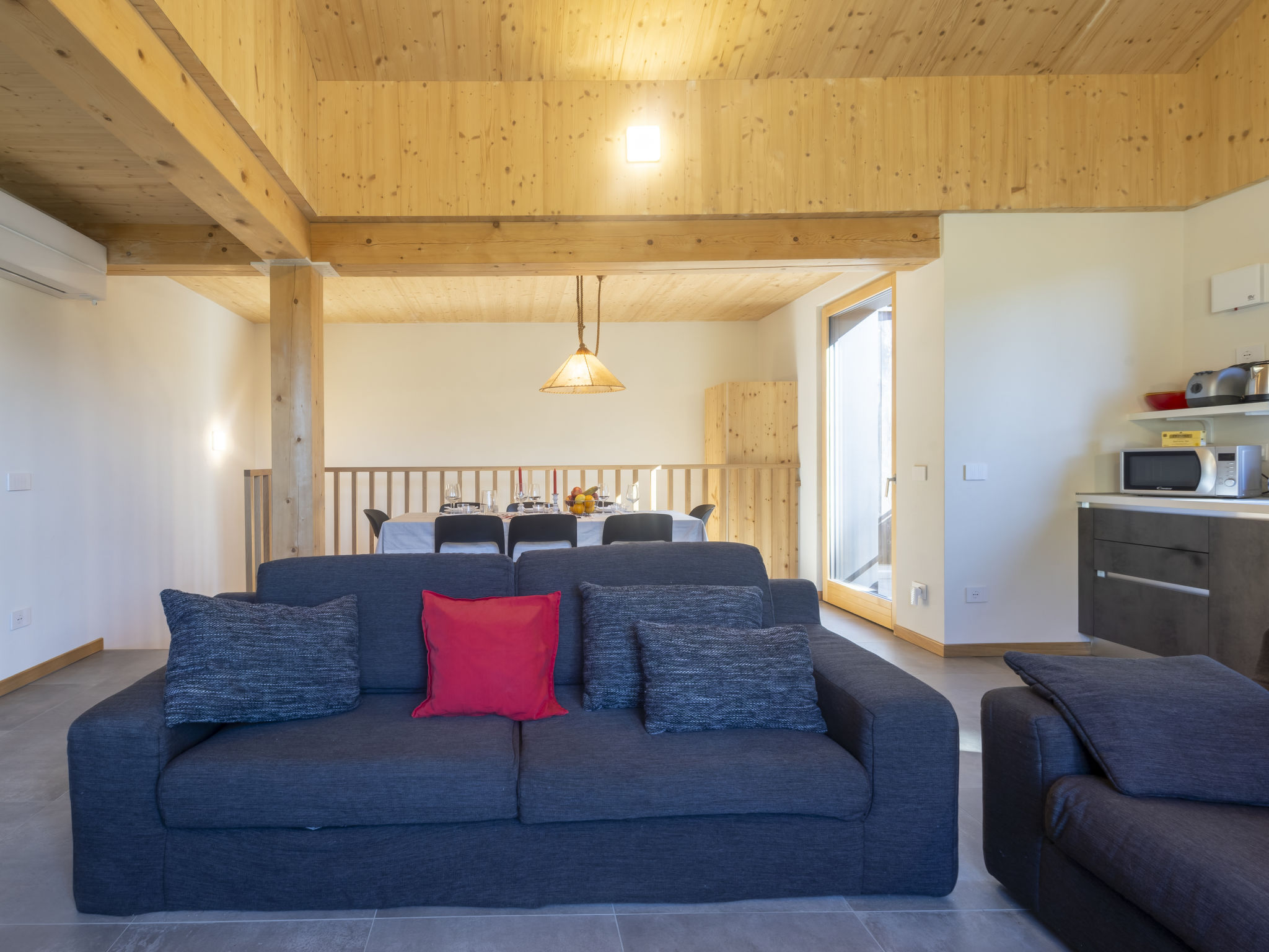 Photo of Crestun Design Duplex