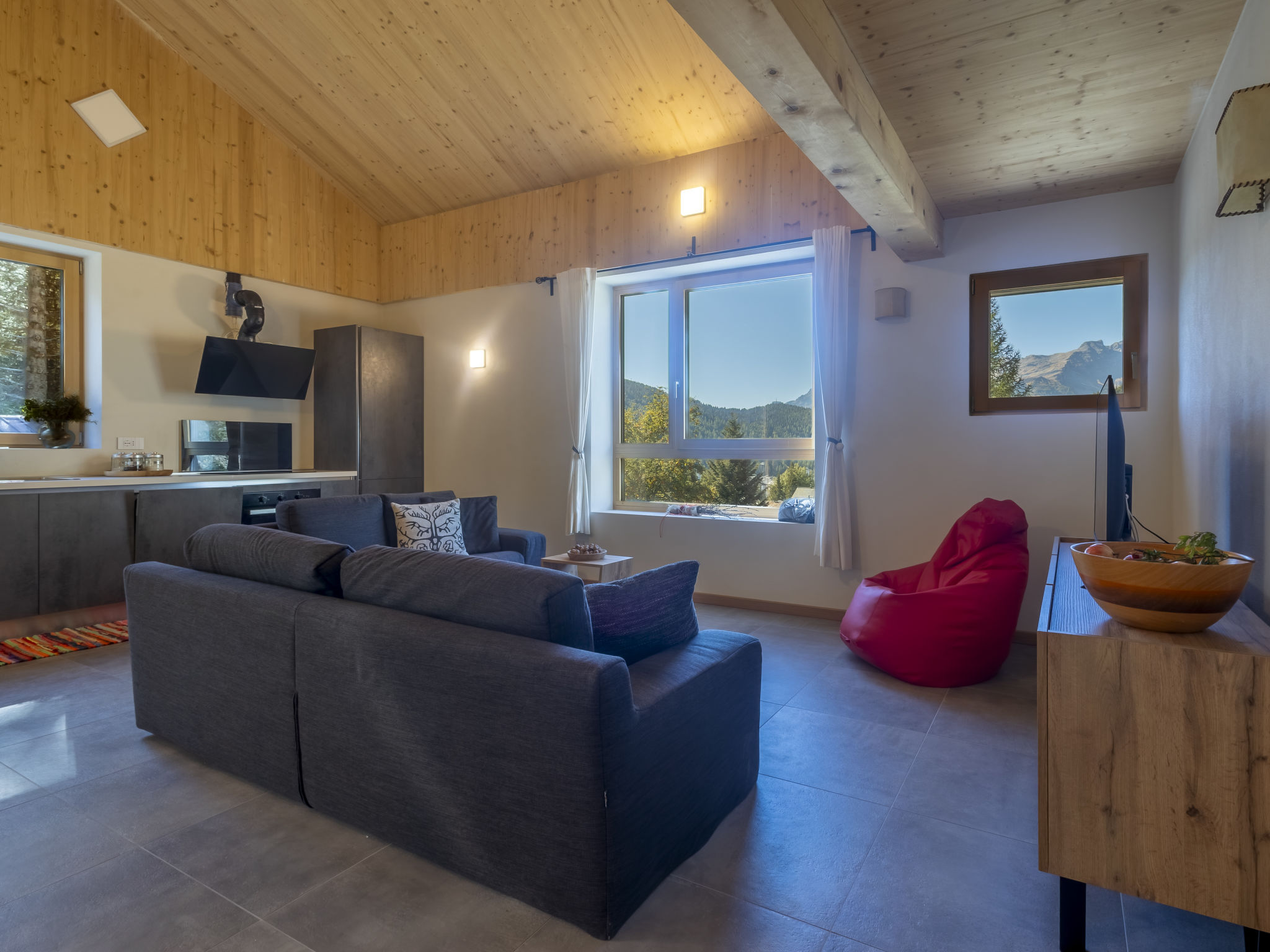 Photo of Crestun Design Duplex