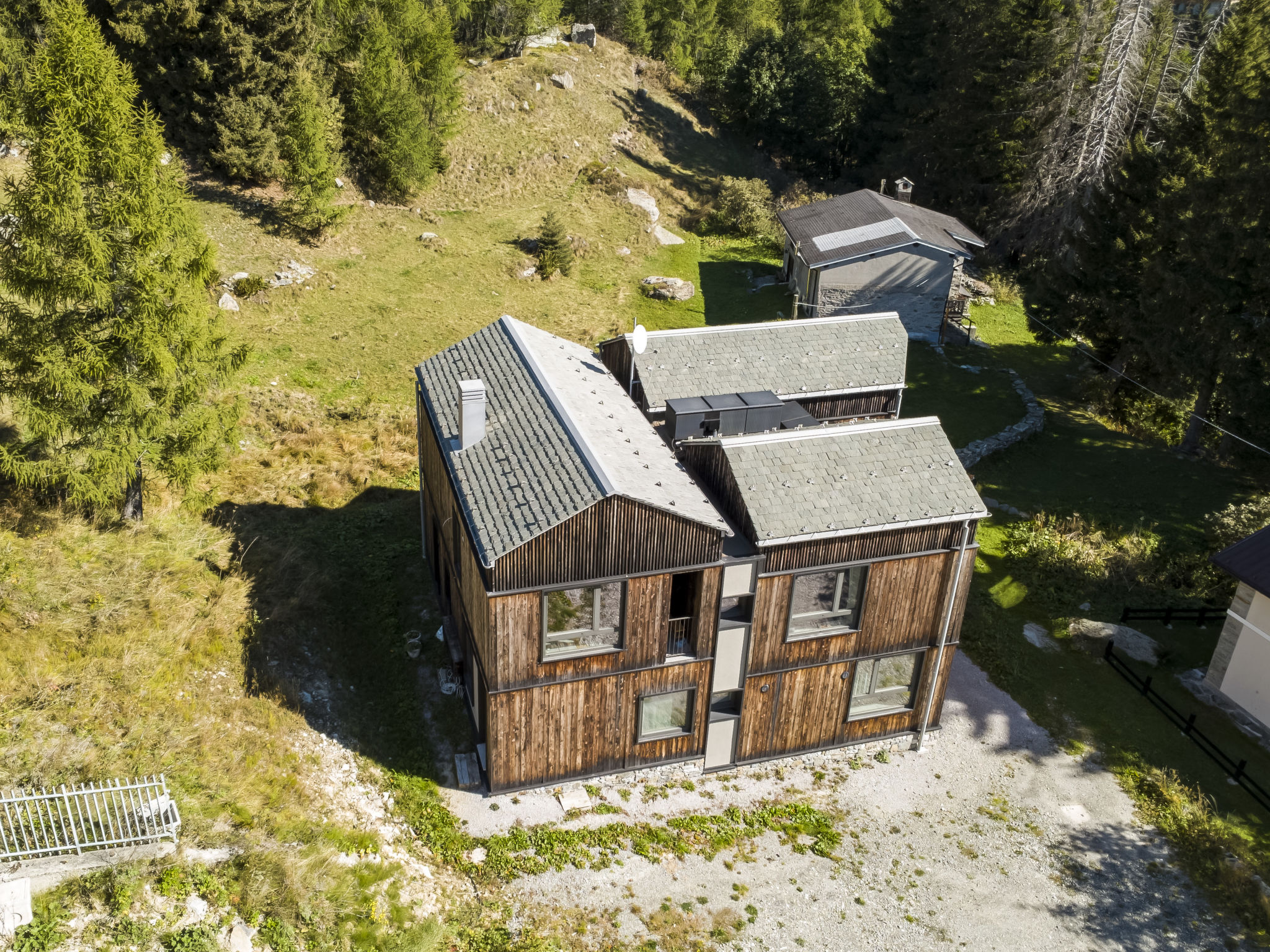 Photo of Crestun Design Duplex