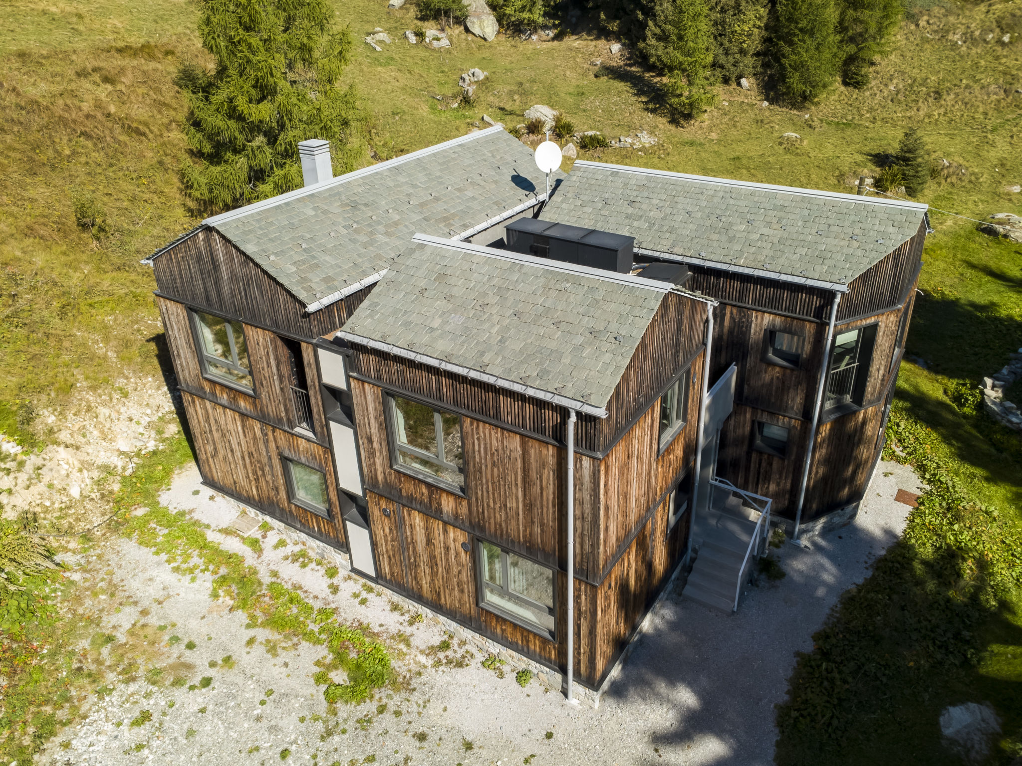 Photo of Crestun Design Duplex
