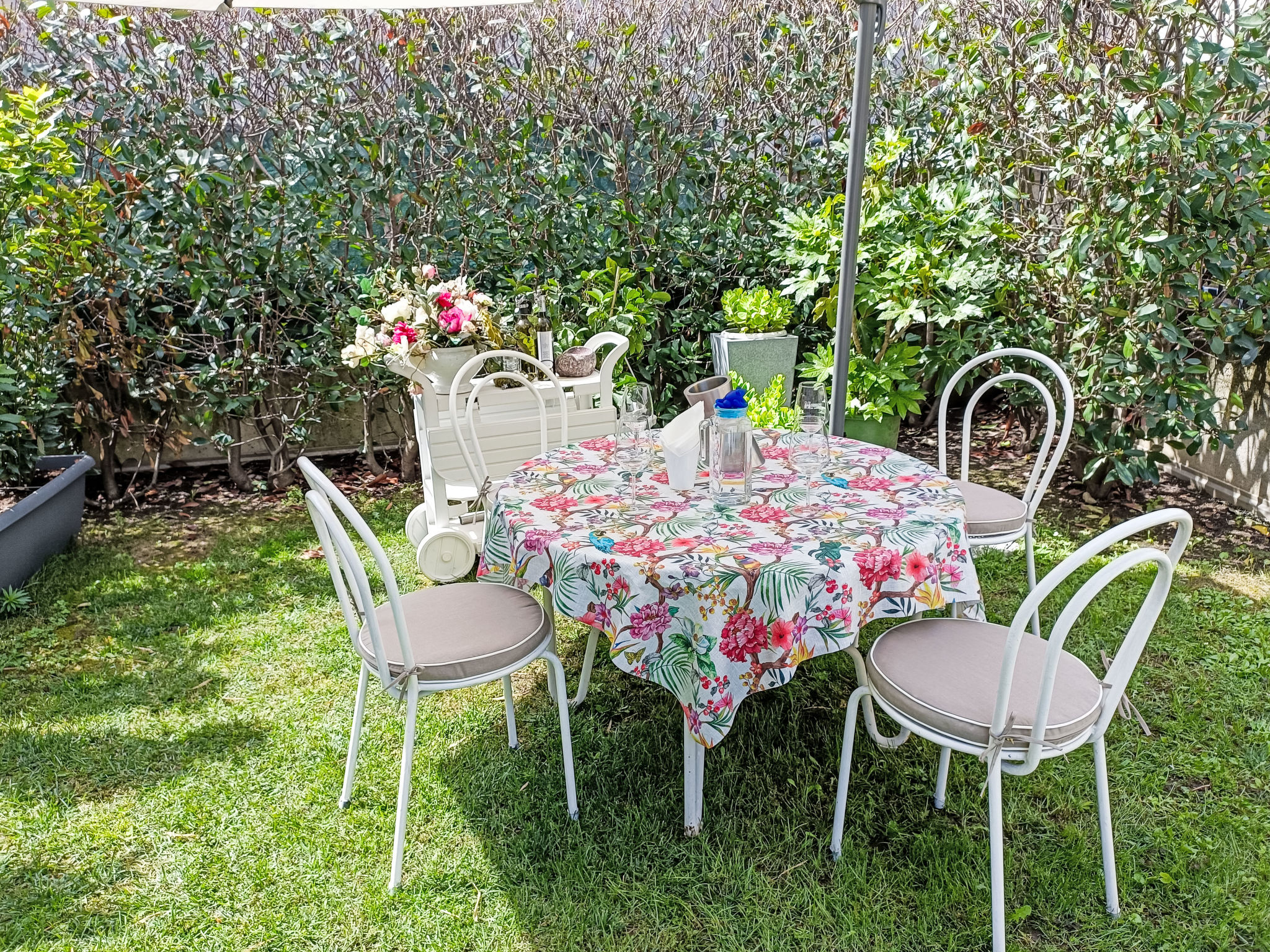 Olmo Garden Apartment - Buiten