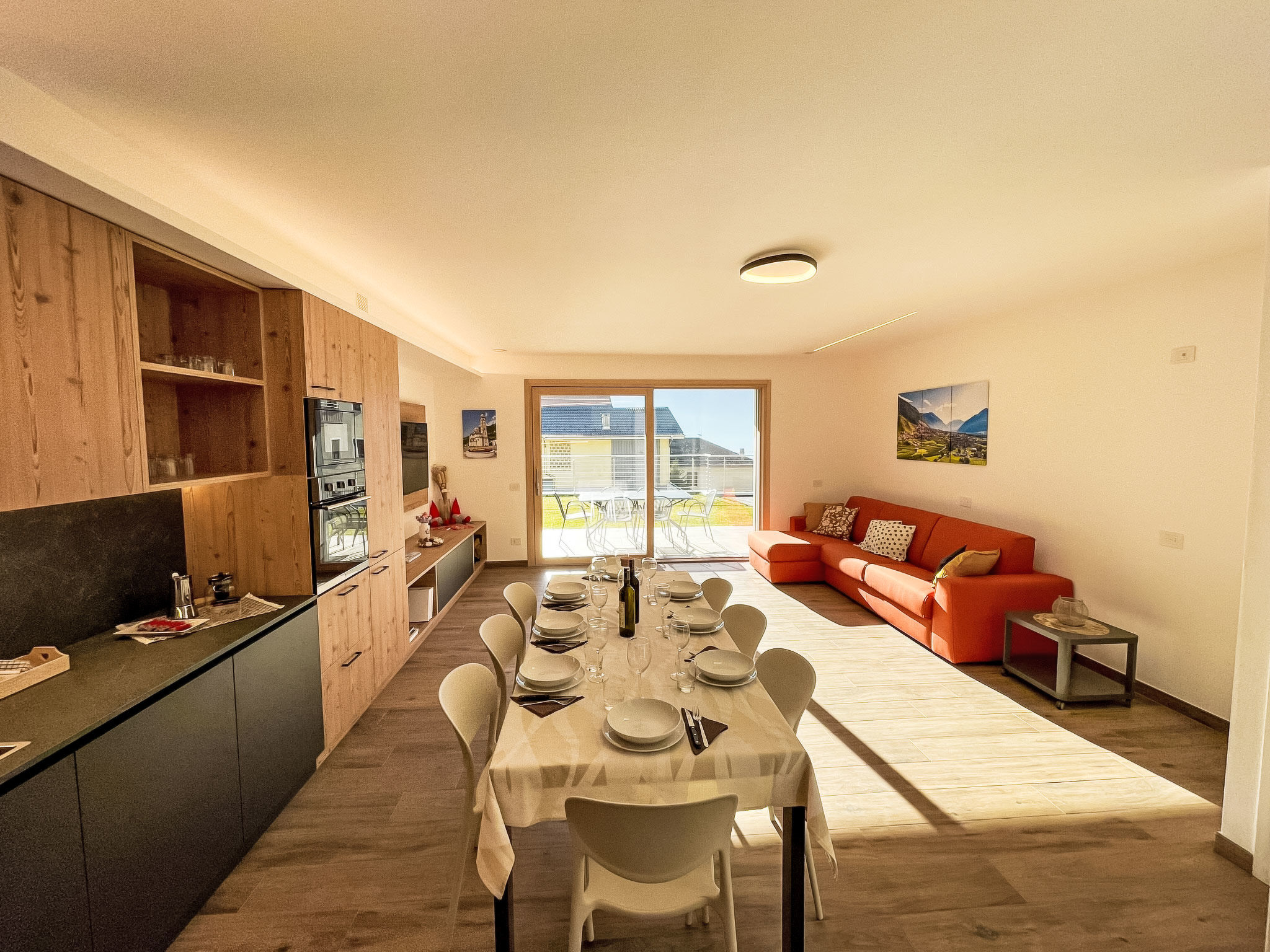 Kitchen / Dining Room