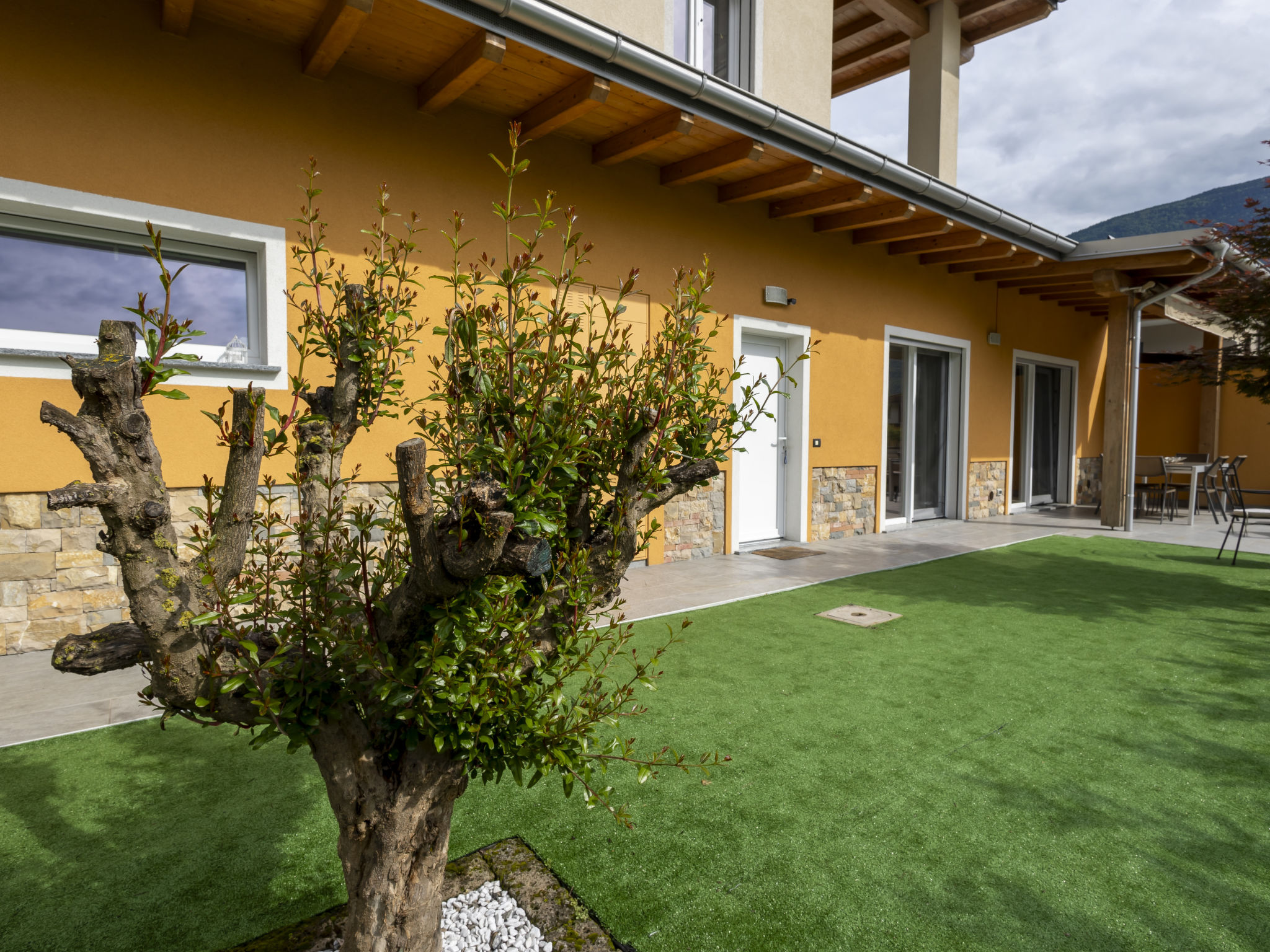 Villa D-Outside