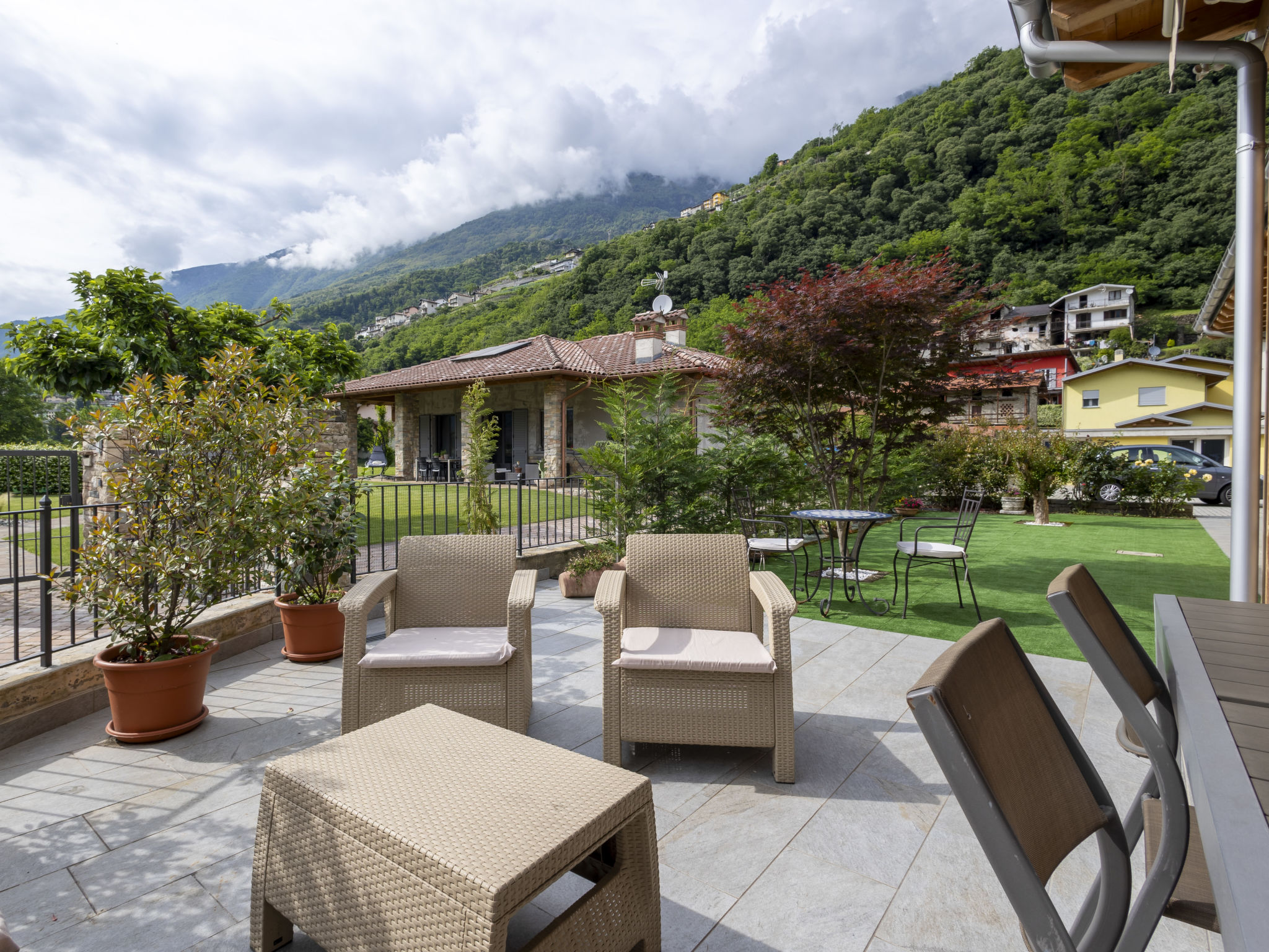 Villa D-Outside