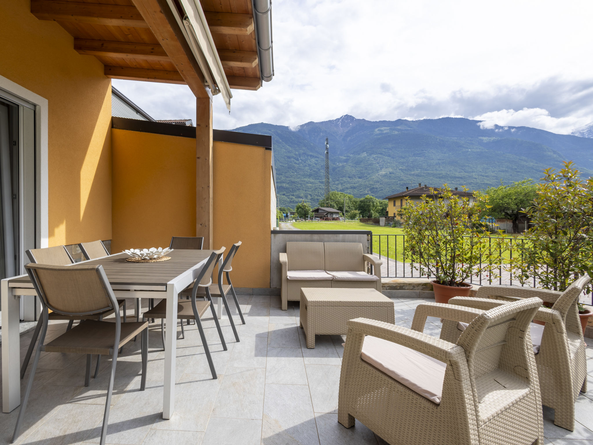 Villa D-Outside