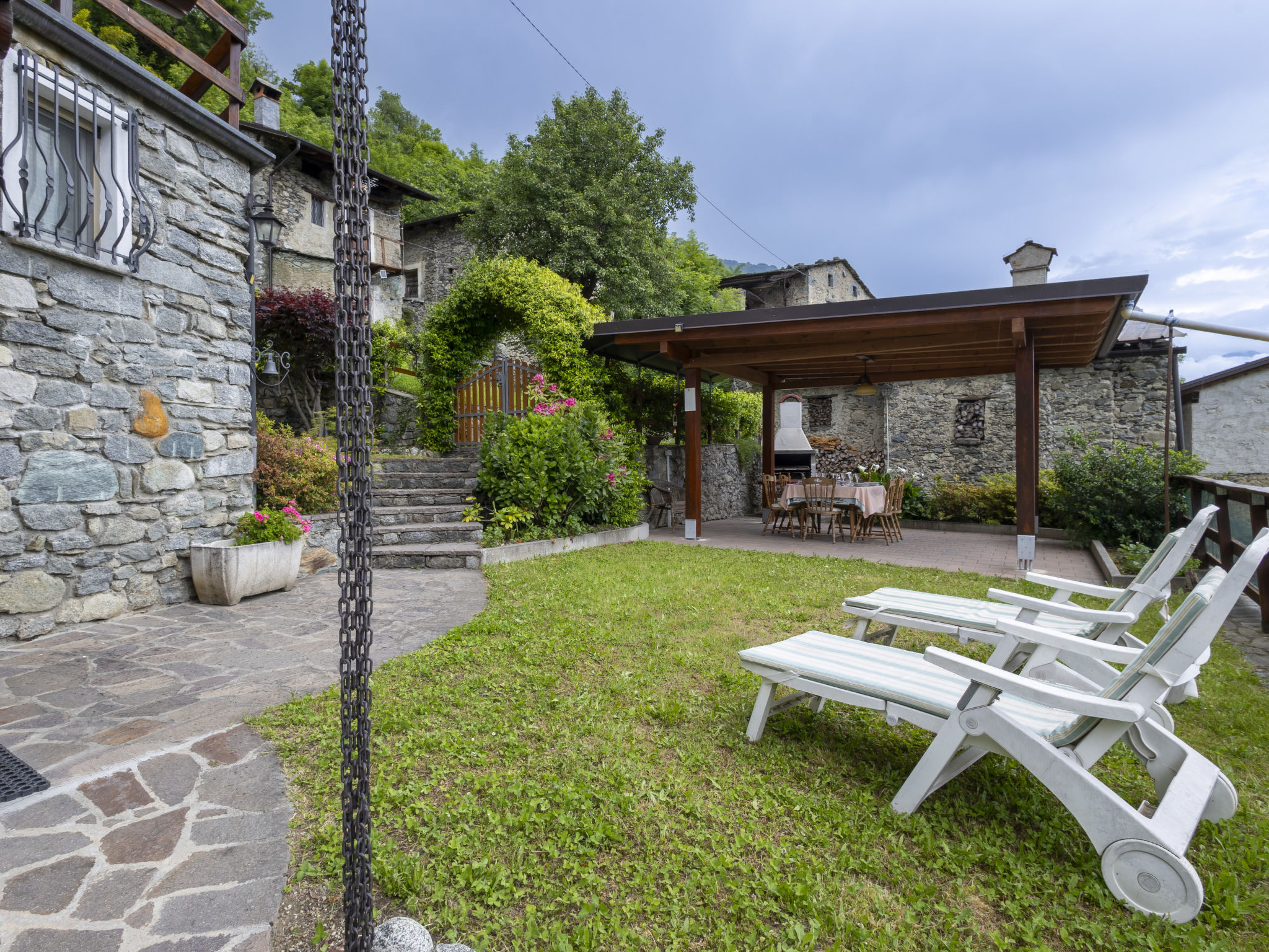 Moncucco Mountain Home-Dehors